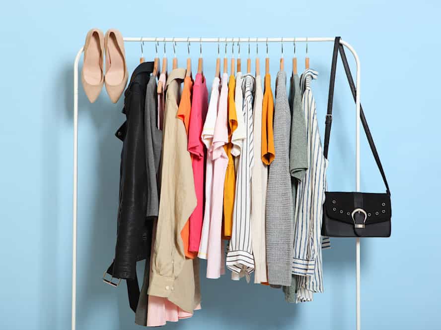 Spring Neccesities 5 Essential Spring Items for Every Day - Fashion Mingle