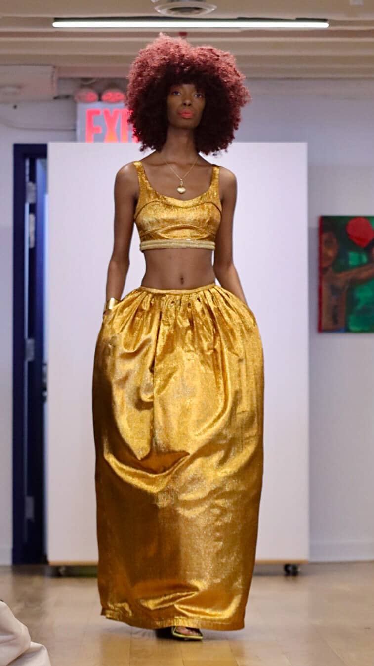 Dur Doux Returns to New York Fashion Week with a Collection that ...