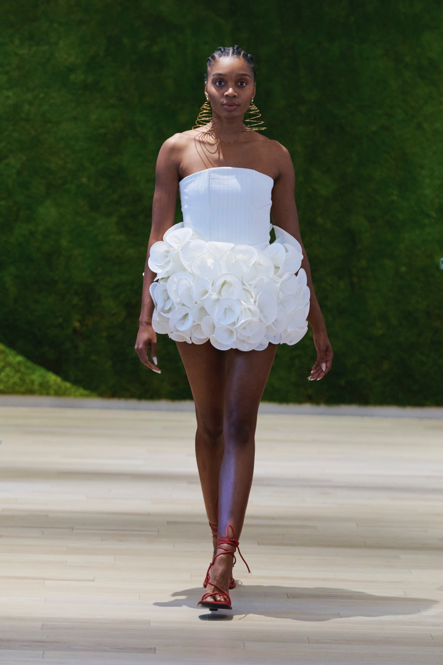 KLNTR Sets a New Standard for Fashion Sustainability at New York Fashion Week KLNTR Sets a New Standard for Fashion Sustainability at New York Fashion Week